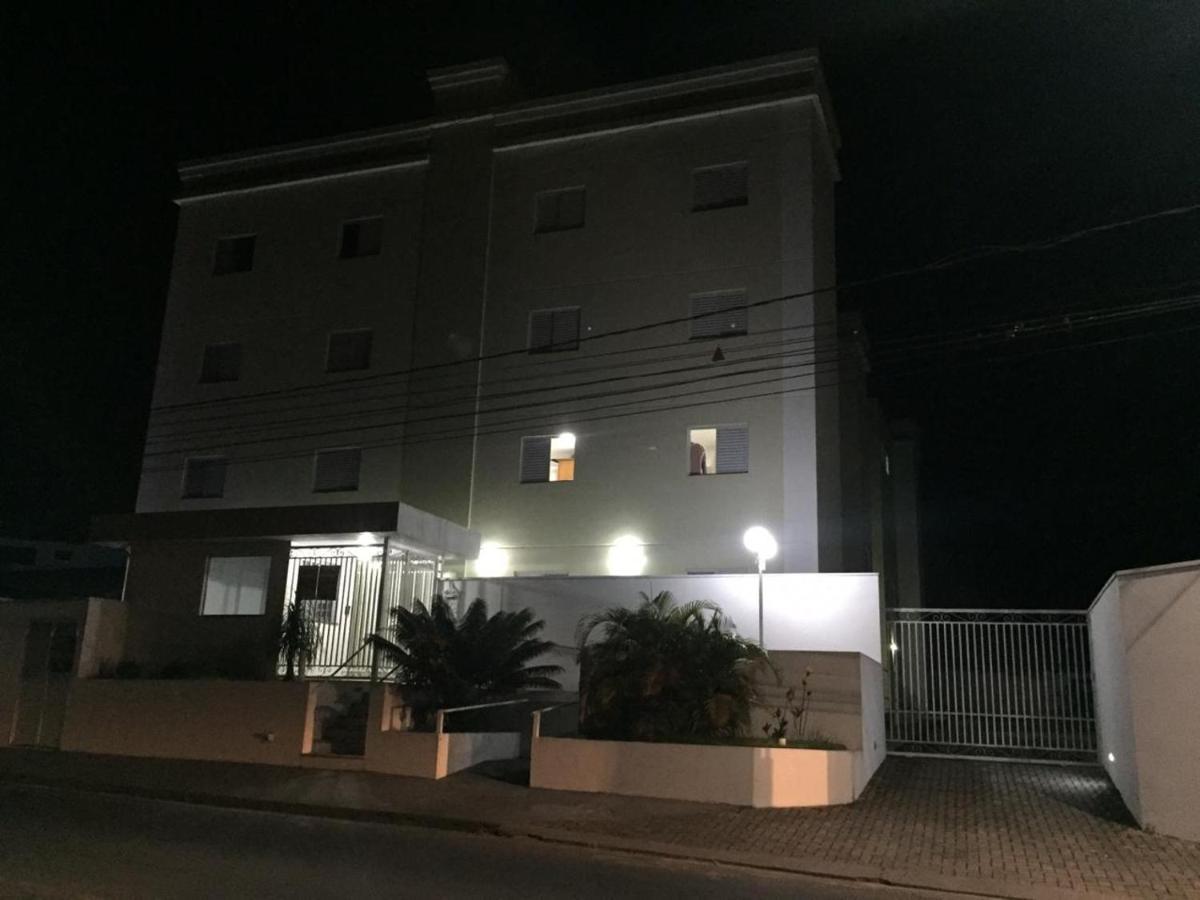 Novissimo Apto No Centro De Águas de São Pedro Dış mekan fotoğraf